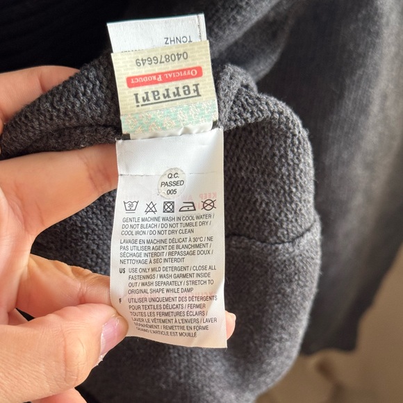 Puma Ferrari Men Charcoal Zip-Up Sweater | Large - Picture 13 of 13